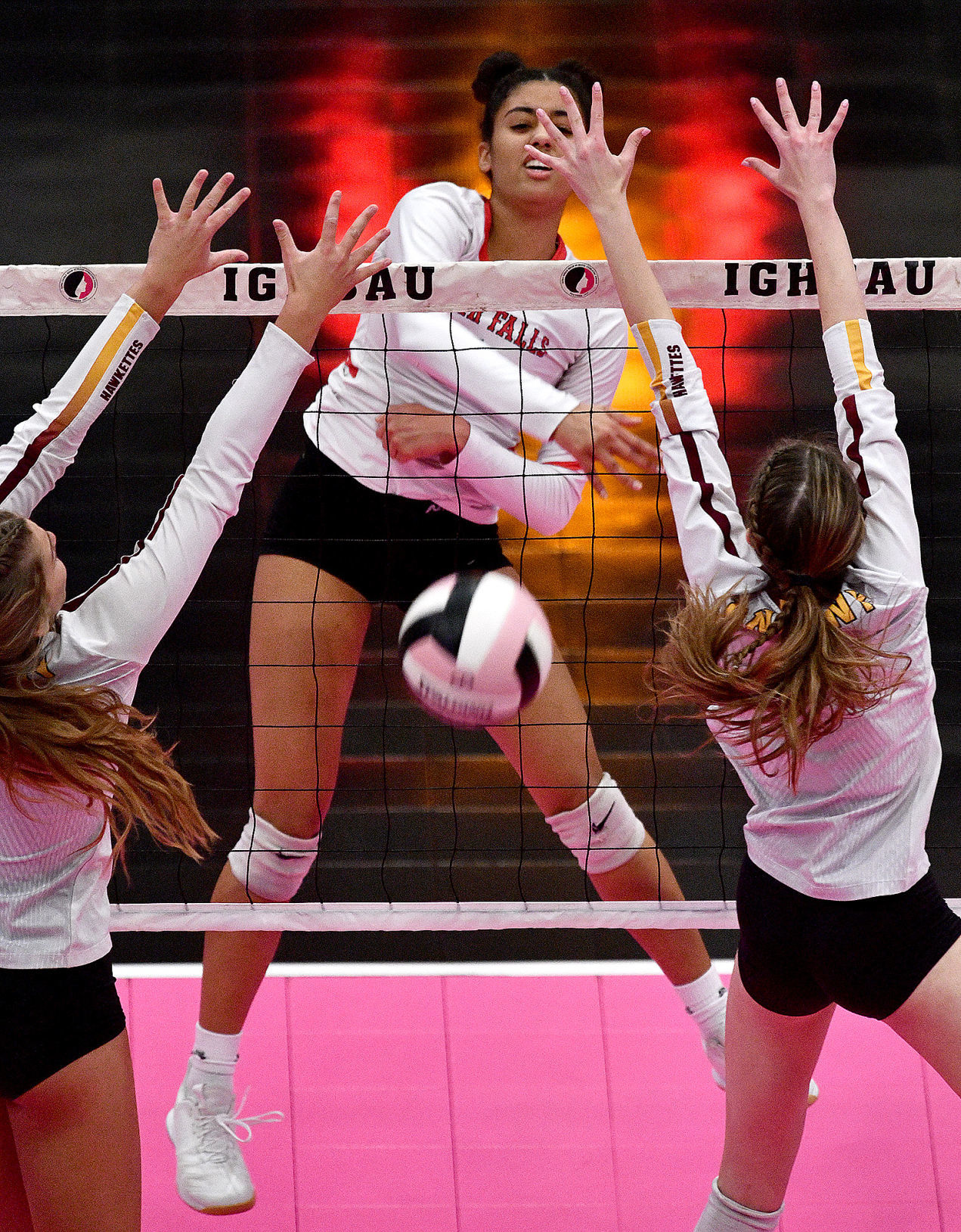Cedar Falls vs Ankeny state volleyball